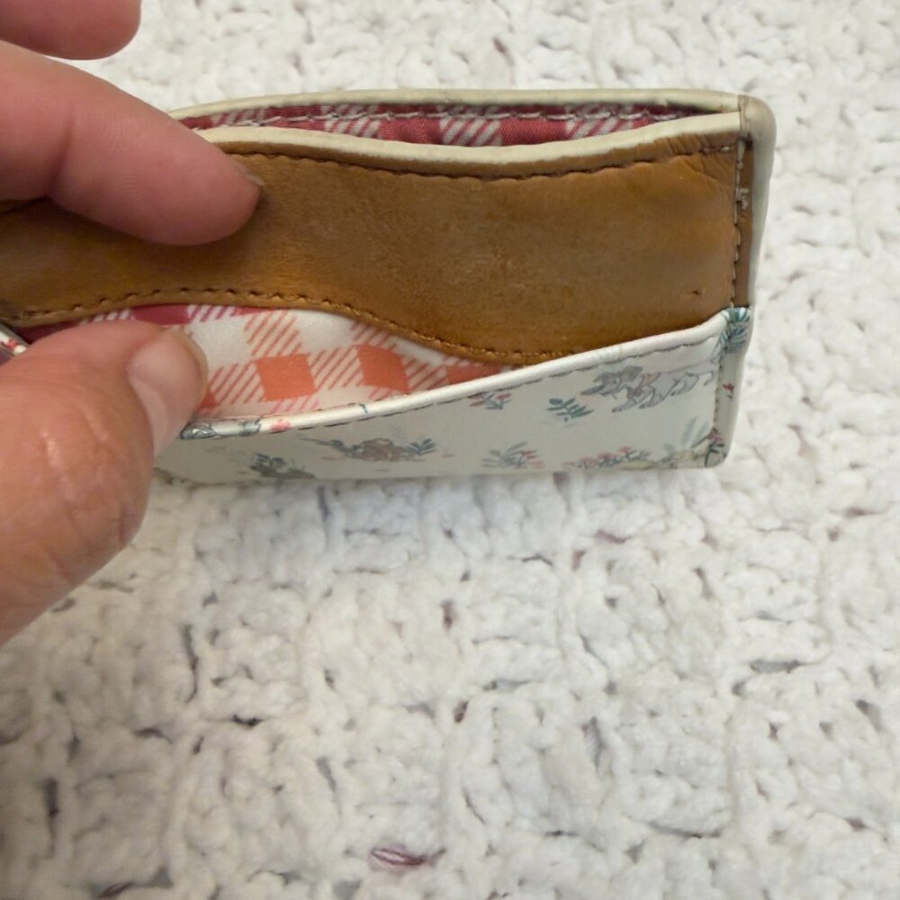 Loungefly Disney Dogs‎ Floral Cardholder - BoxLunch Exclusive Ivory Green Tan - Picture 2 of 5